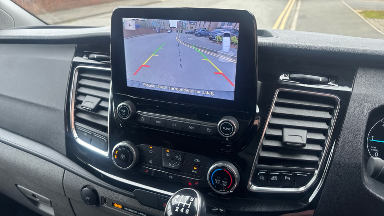 Ford Transit Custom 280 L1 Diesel Fwd 2.0 EcoBlue 130ps Low Roof Limited Van